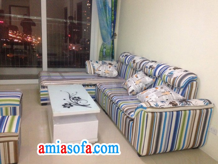 Hình ảnh mẫu sofa nỉ SFN 010 được khách hàng của AmiA chọn