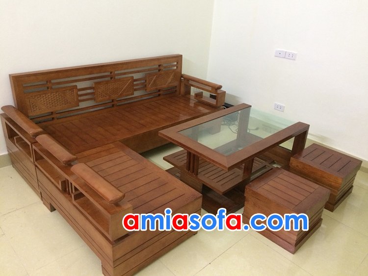 Kiểu sofa gỗ dạng góc mới ra mắt của AmiAsofa 