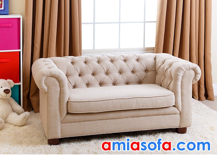 mẫu sofa tân cổ điển dáng nhỏ với nhiều tiện ích